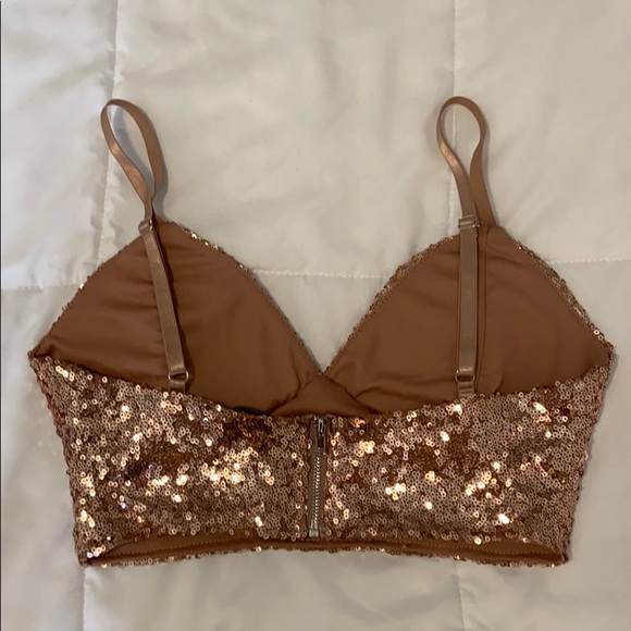 Crop top - Picture 3 of 3